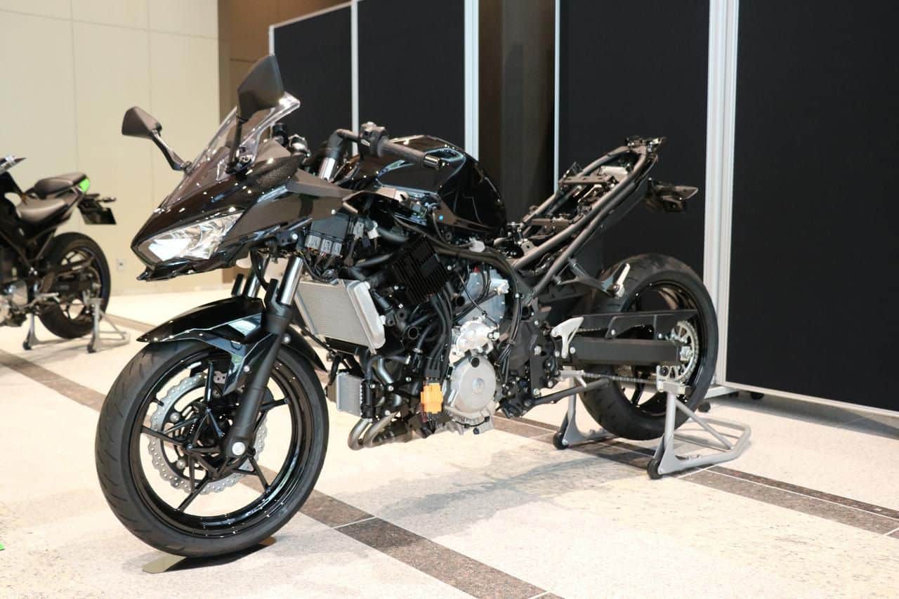 kawasaki electric hybrid motorcycle prototype.