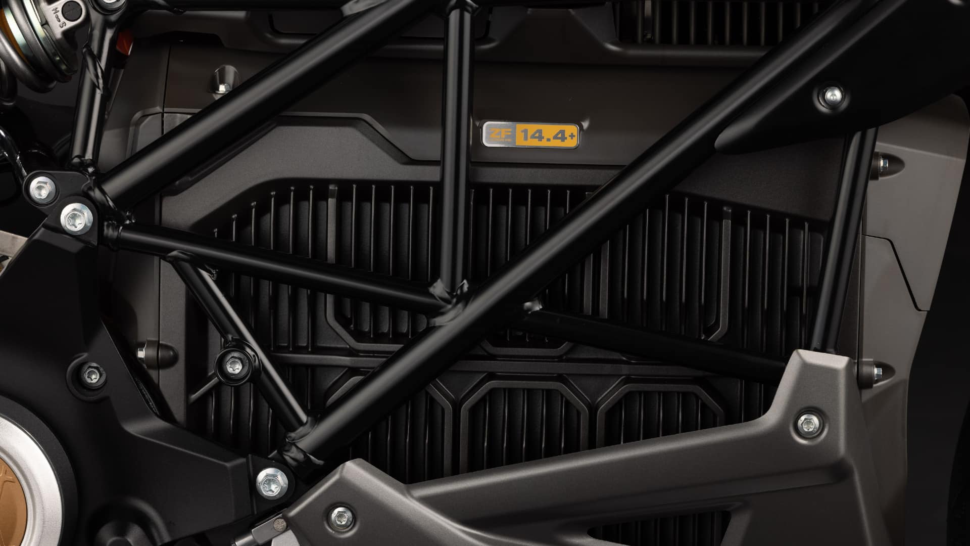 2022 zero motorcycles sr battery detail.