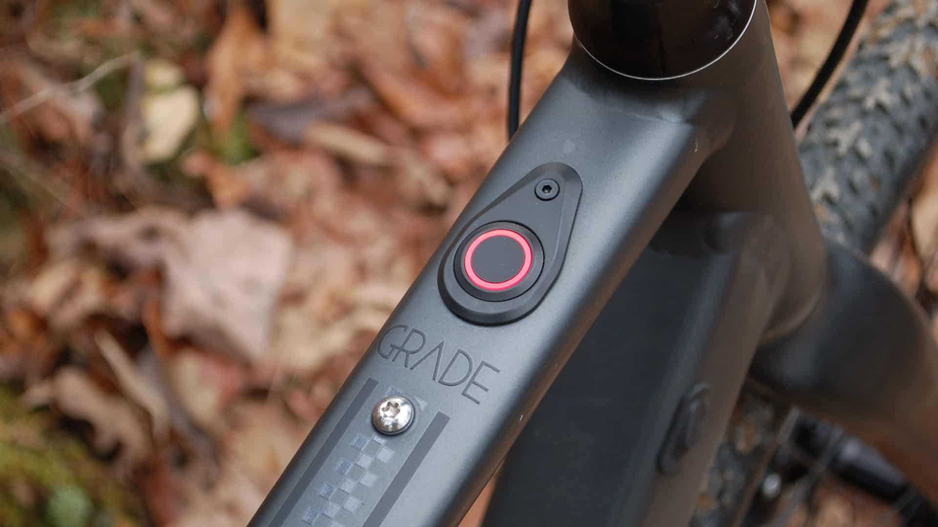 Battery life indicator on GT Grade electric gravel bike.