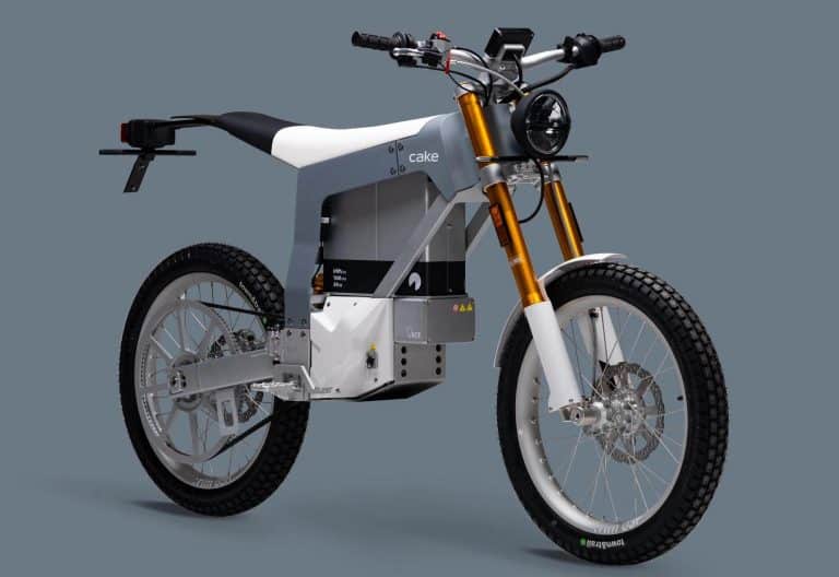 Marketplace Electric Cycle Rider Marketplace Electric Cycle Rider