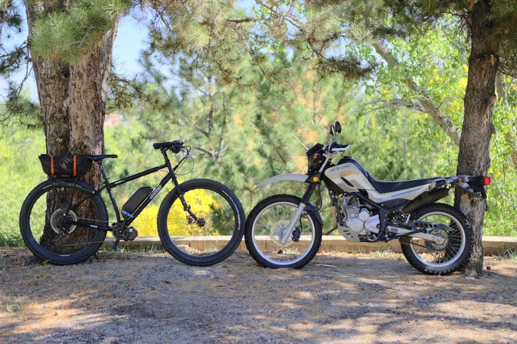 Jones Motorbikes vs. Yamaha XT250 dirt bike