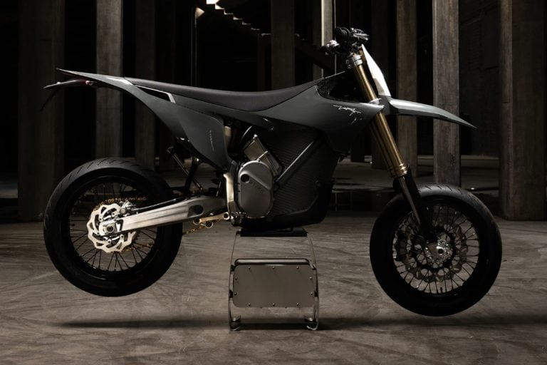 Stark Varg SM with 26120 motorcycle batteries.