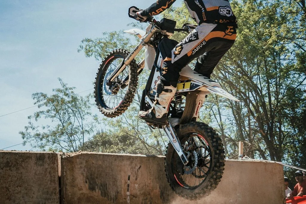 Grunt Riders 2024 Volcon Grunt EVO First Ride Review - Electric Cycle Rider